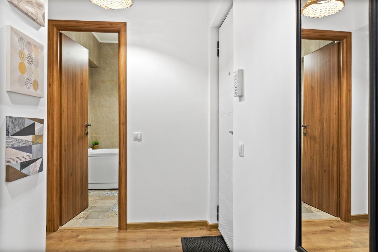 Sudului 303 By Mrg Apartments Bucarest Exterior foto